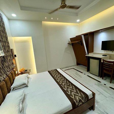 Hotel C Park - Karol Bagh, New Delhi Esterno foto